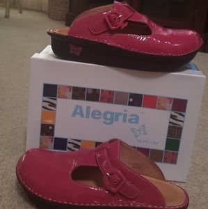 Alegria Classic Magenta size 42